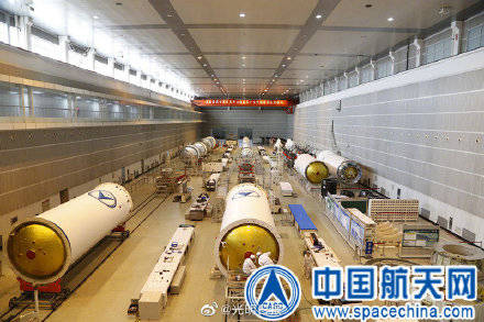 航天科技集團(tuán)一院211廠總裝車間工作者 追求質(zhì)量 零缺陷