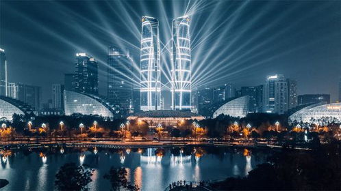 科技感十足 成都高新區(qū)中秋詩會無人機 燈光秀點亮夜空